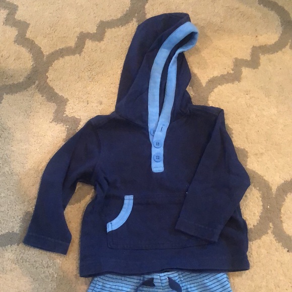 Matching Set - Picture 2 of 3